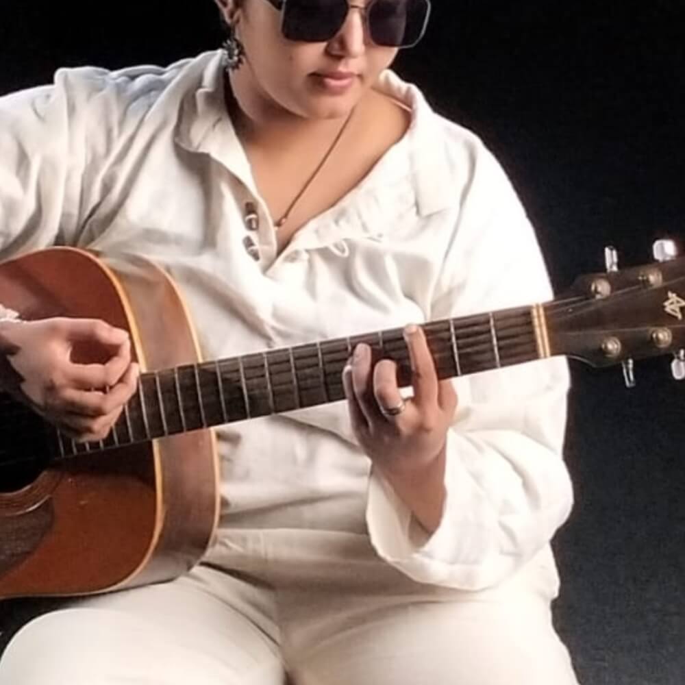 senaka,batagoda,senakabatagoda,senaka batagoda,sereenabatagoda,sereena,Sri Lanka,Folk music,Musician,Singing,Percussion,Rock,Reggae,Pop,Versatility,Vocalist,Guitarist